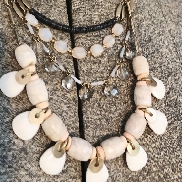 4 strand gemstone glass & metal necklace - Picture 5 of 9